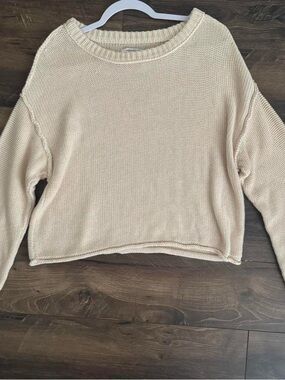 American Eagle Outfitters Cream Cropped Crewneck Sweater